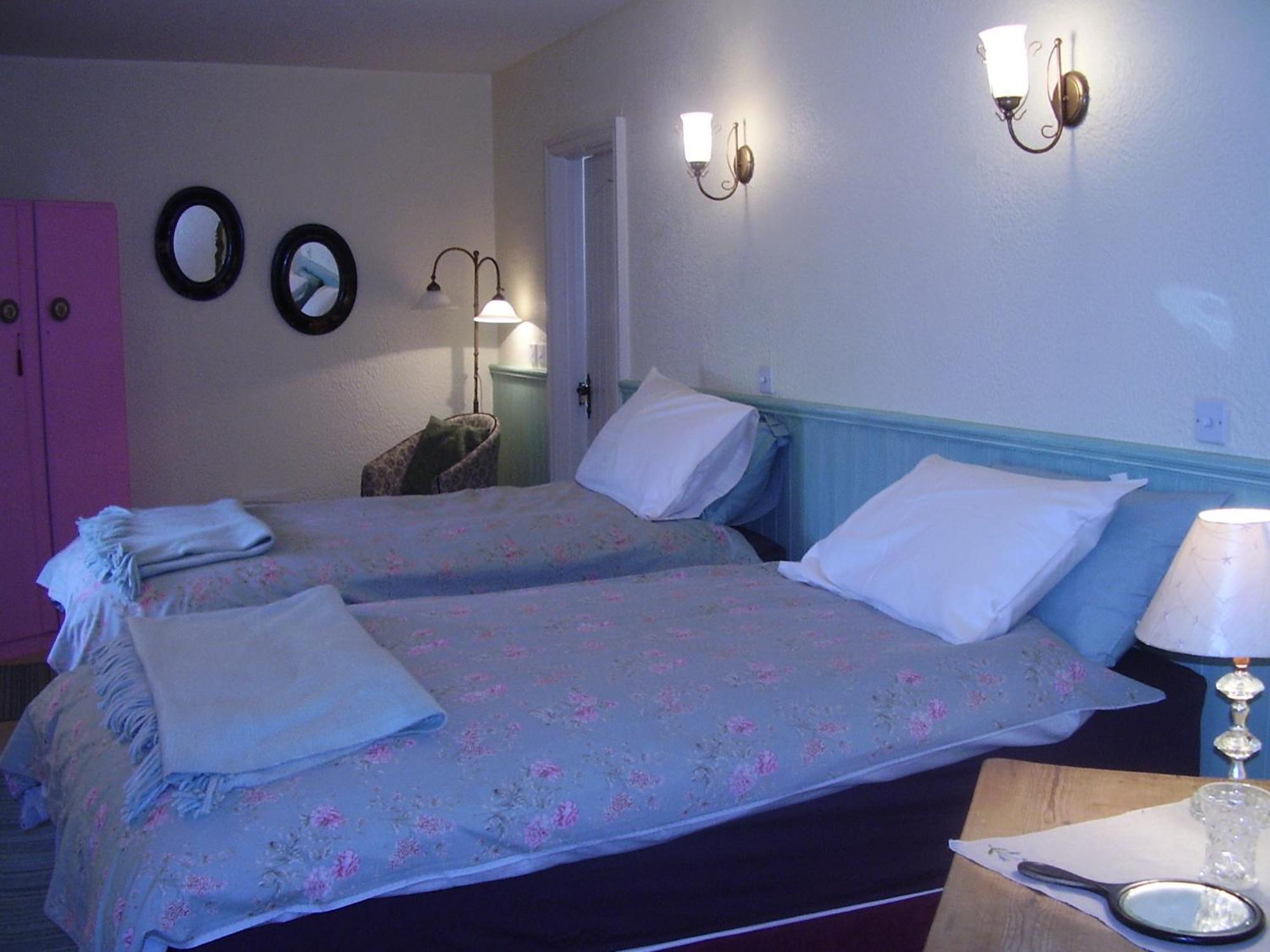 Glenboy Country Accommodation Oldcastle Экстерьер фото