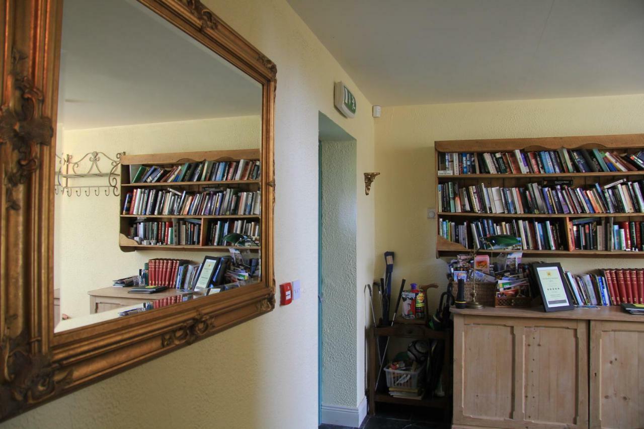Glenboy Country Accommodation Oldcastle Экстерьер фото